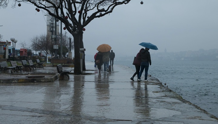 AKOM Uyardı: İstanbul’da Soğuk Ve Kar Geliyor