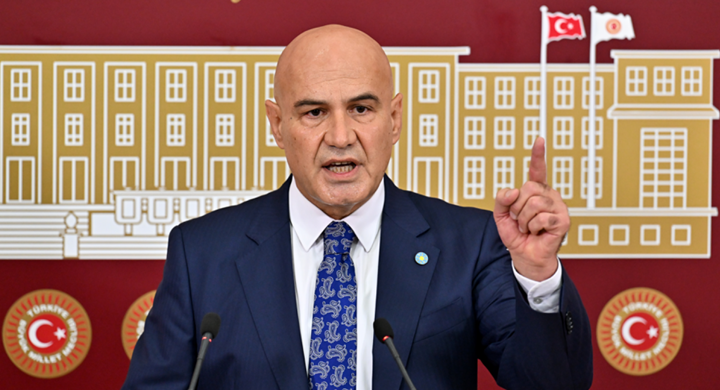 Çömez'den Esnafa Açılan Davaya Sert Tepki