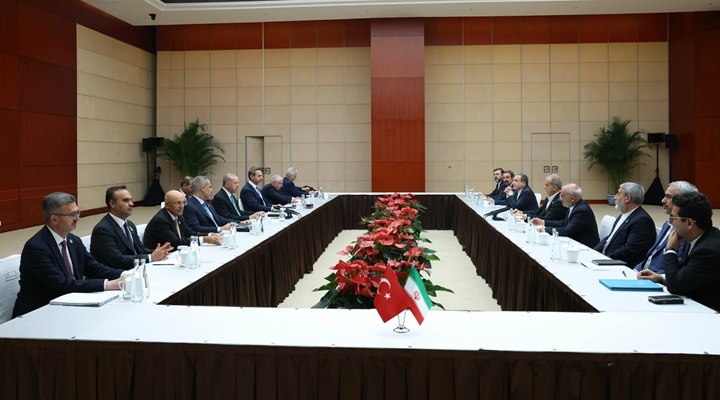 Cumhurbaşkanı Erdoğan, İran Cumhurbaşkanı Pezeşkiyan ile görüştü