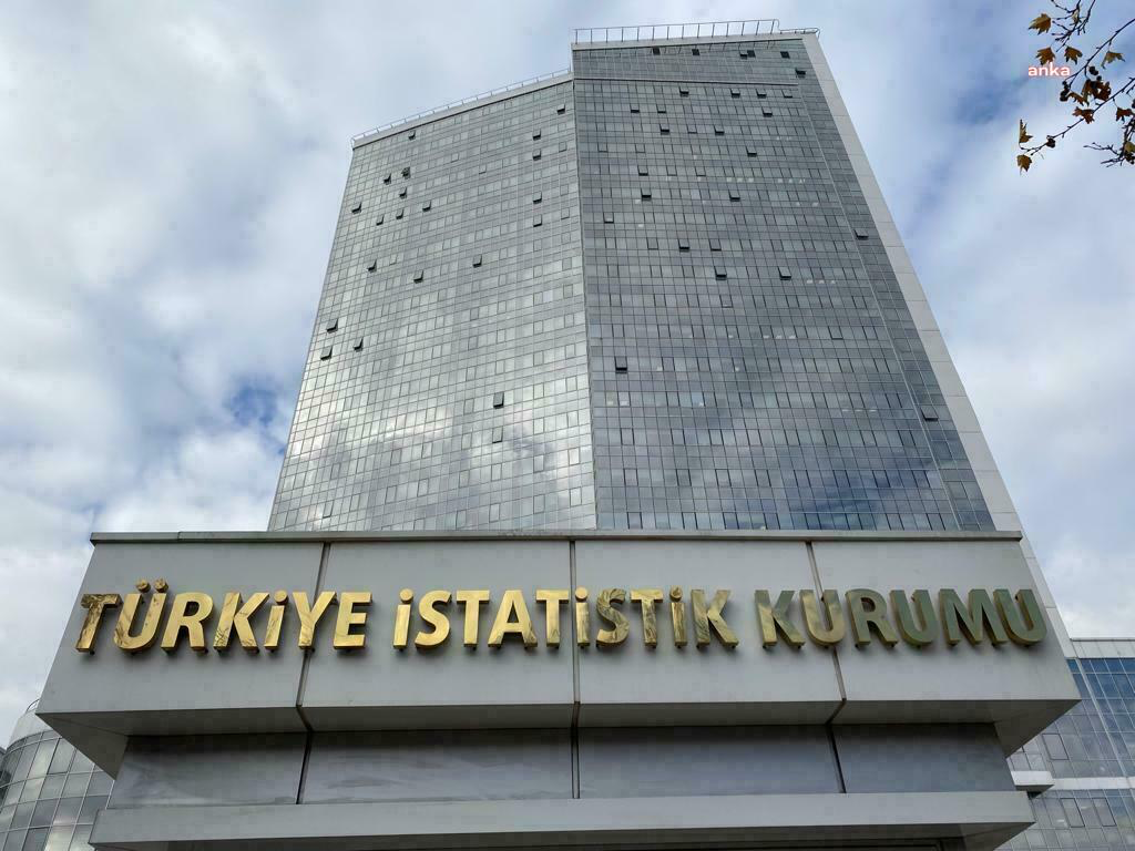 Dış Ticaret Açığı Nisanda Yüzde 22,3 Arttı