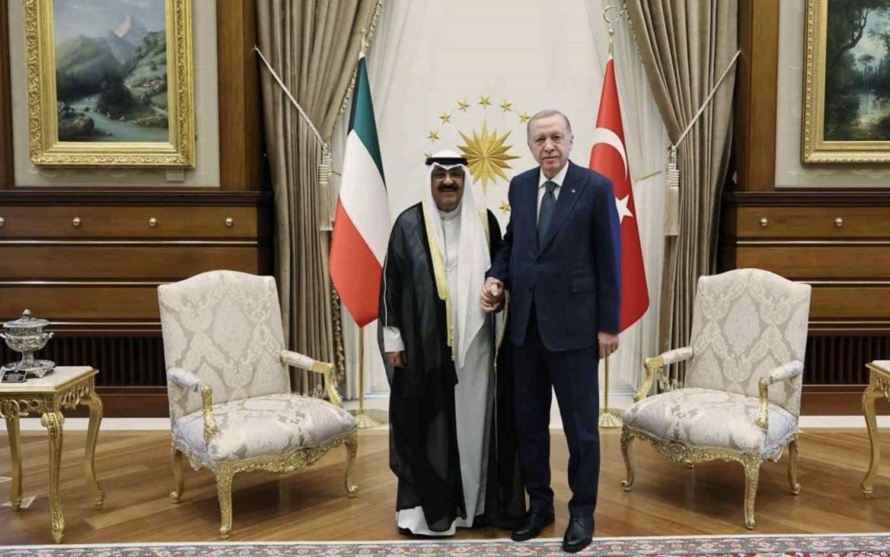 Erdoğan'dan Kuveyt Emiri'ne Netanyahu Uyarısı