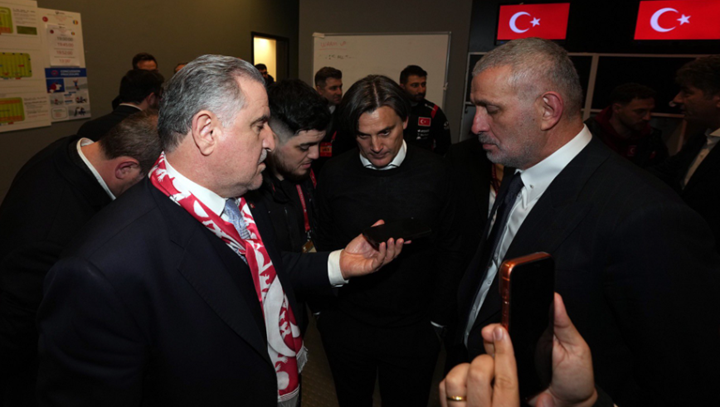 Erdoğan’dan Milli Takıma Tebrik Telefonu