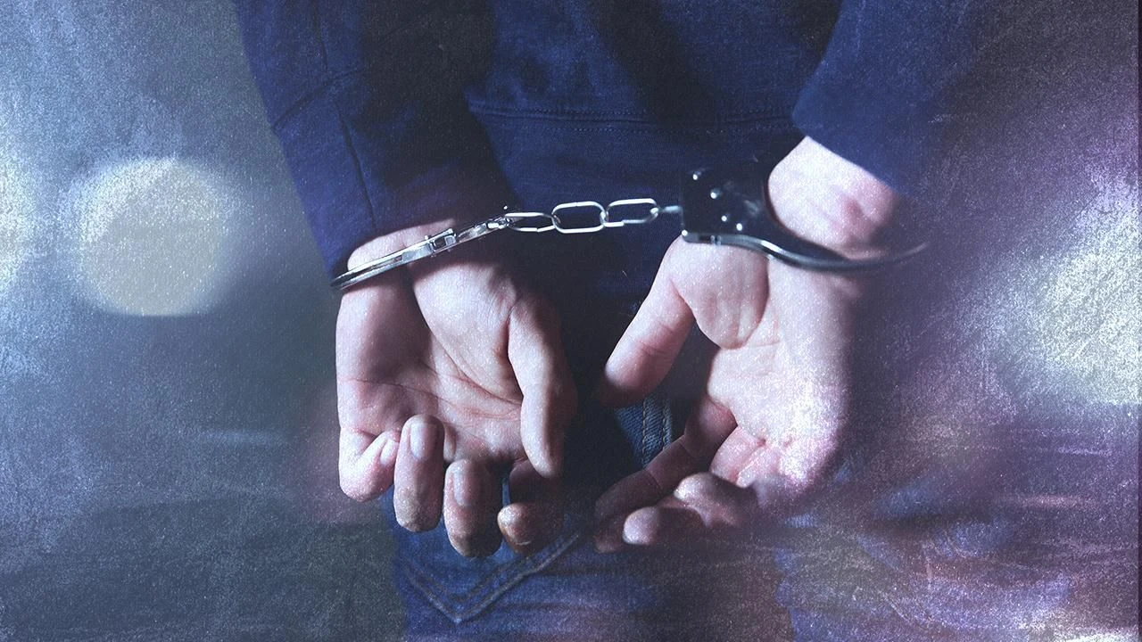 FETÖ Soruşturması: 10 İlde 18 Doktora Gözaltı