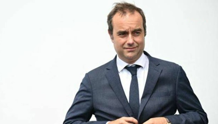 Fransa Başbakanı Lecornu Görevinden İstifa Etti