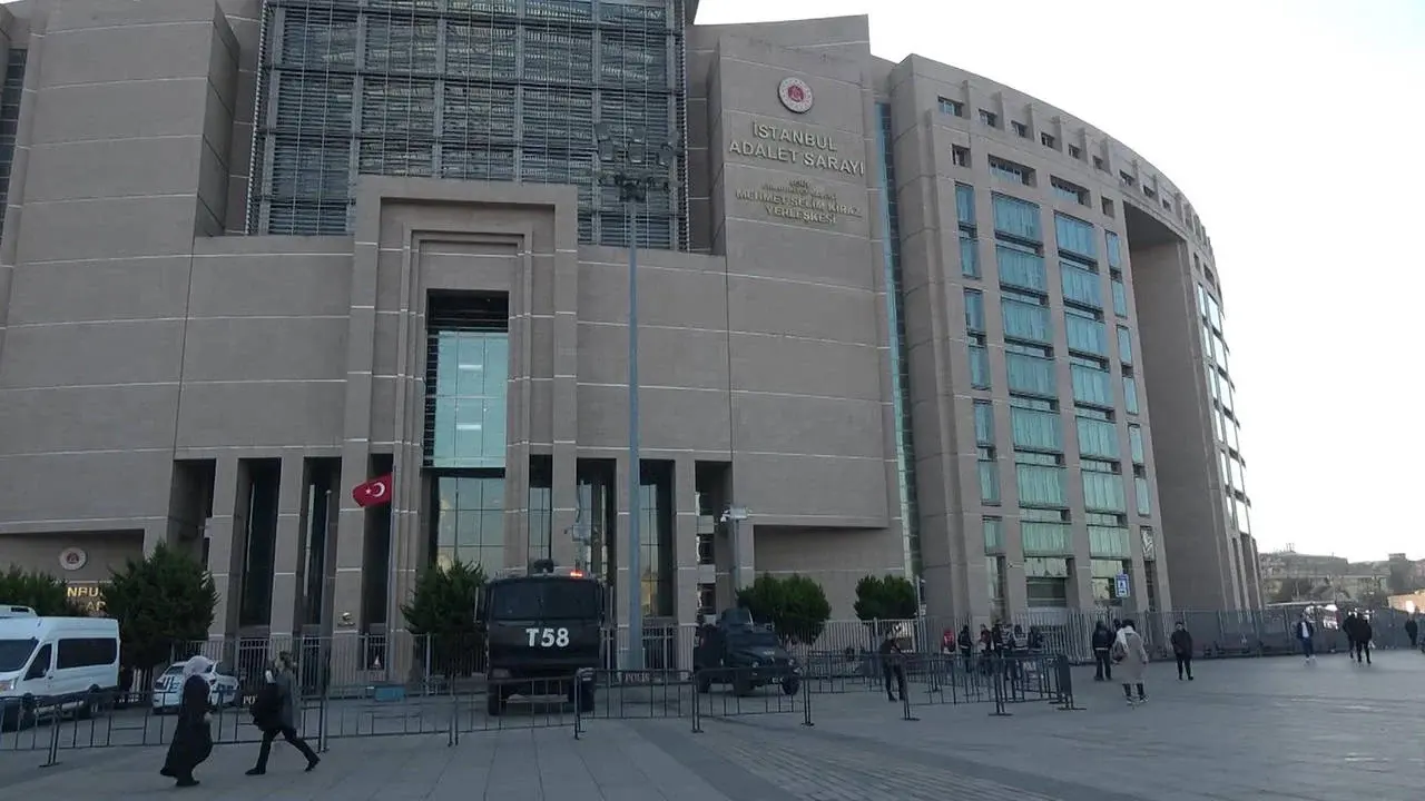 İBB Operasyonunda 4 Kişi Serbest, 48 Kişi İfade Veriyor