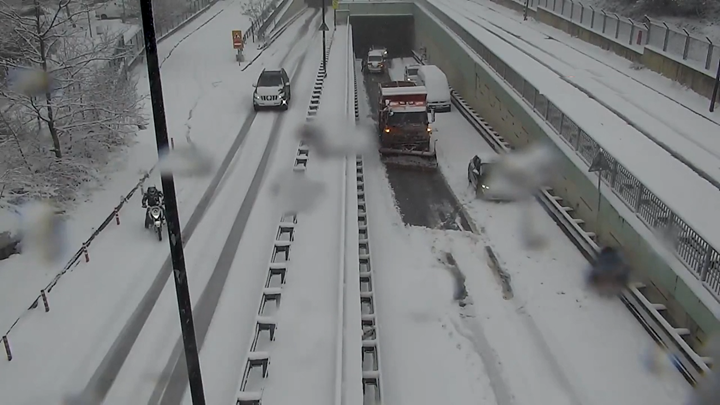 İstanbul’da Kar Eridi, Lodos Alarmı Verildi