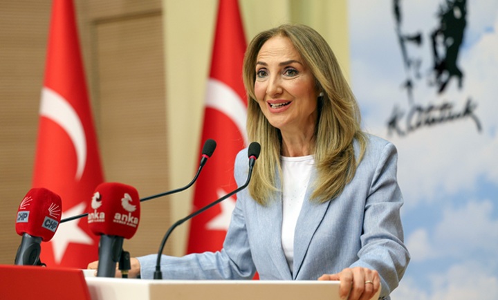 Nazlıaka: Derhal İstifa Etmeli