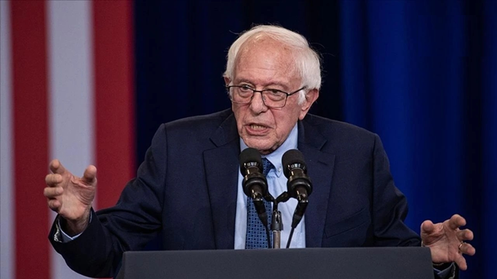 Sanders: ABD Tarihinin En Büyük Protestosu