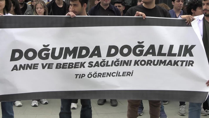 Tıp Fakültesi Öğrencilerinden 