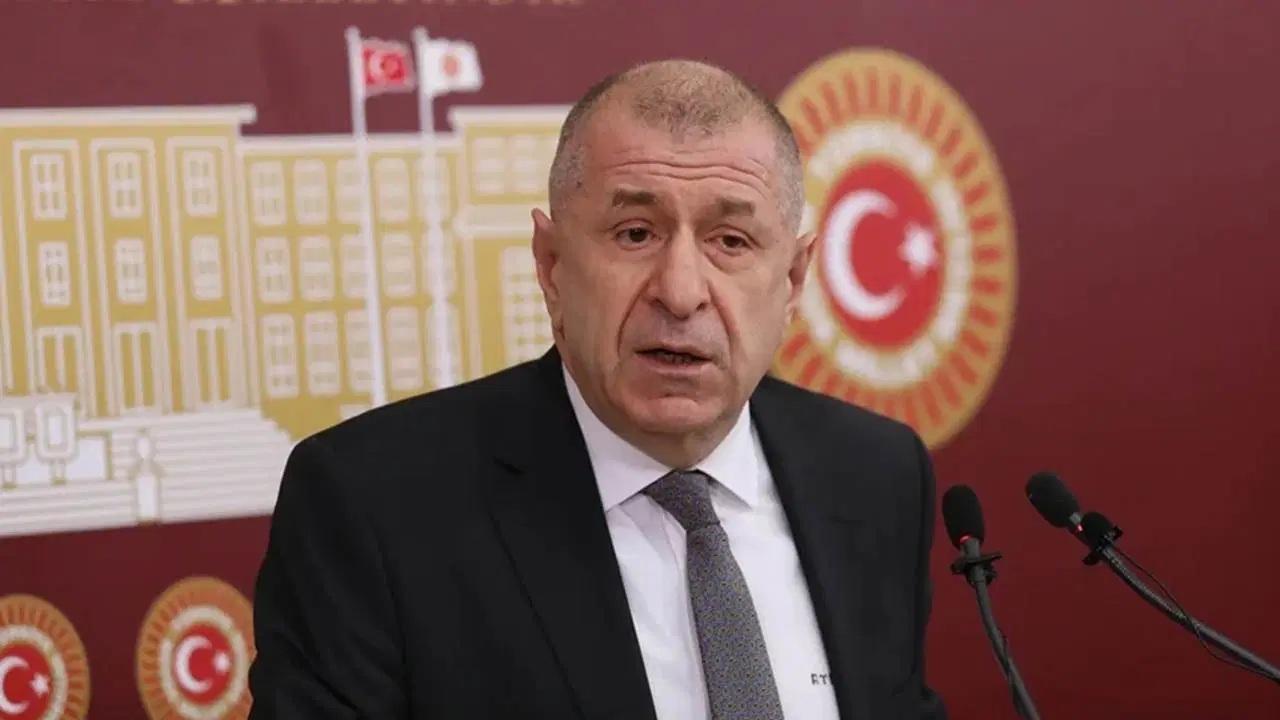 Ümit Özdağ’ın Tutukluluğu Siyasetin Gölgesinde Uzatıldı